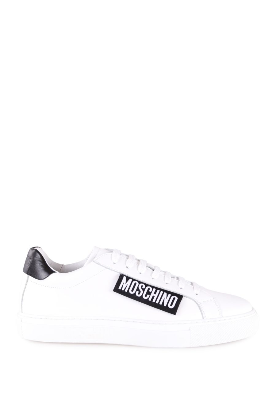 Zapatillas Moschino Couture blancas con logo - bccd00d434f3506999fc281be29a89286cb53253