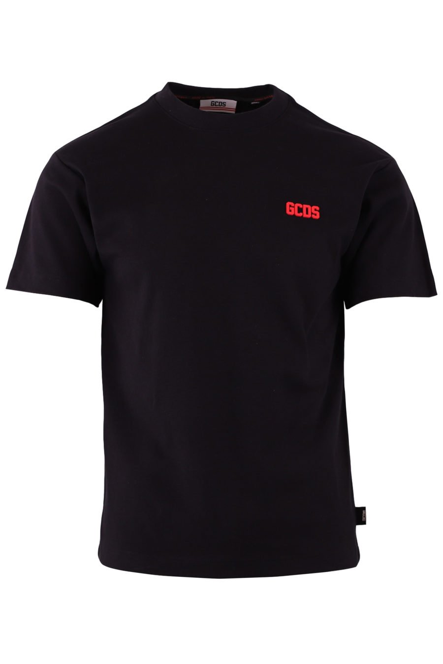 T-shirt preta com pequeno logótipo vermelho - 543367961929d01cca0f1a67b35b61b1de57be27