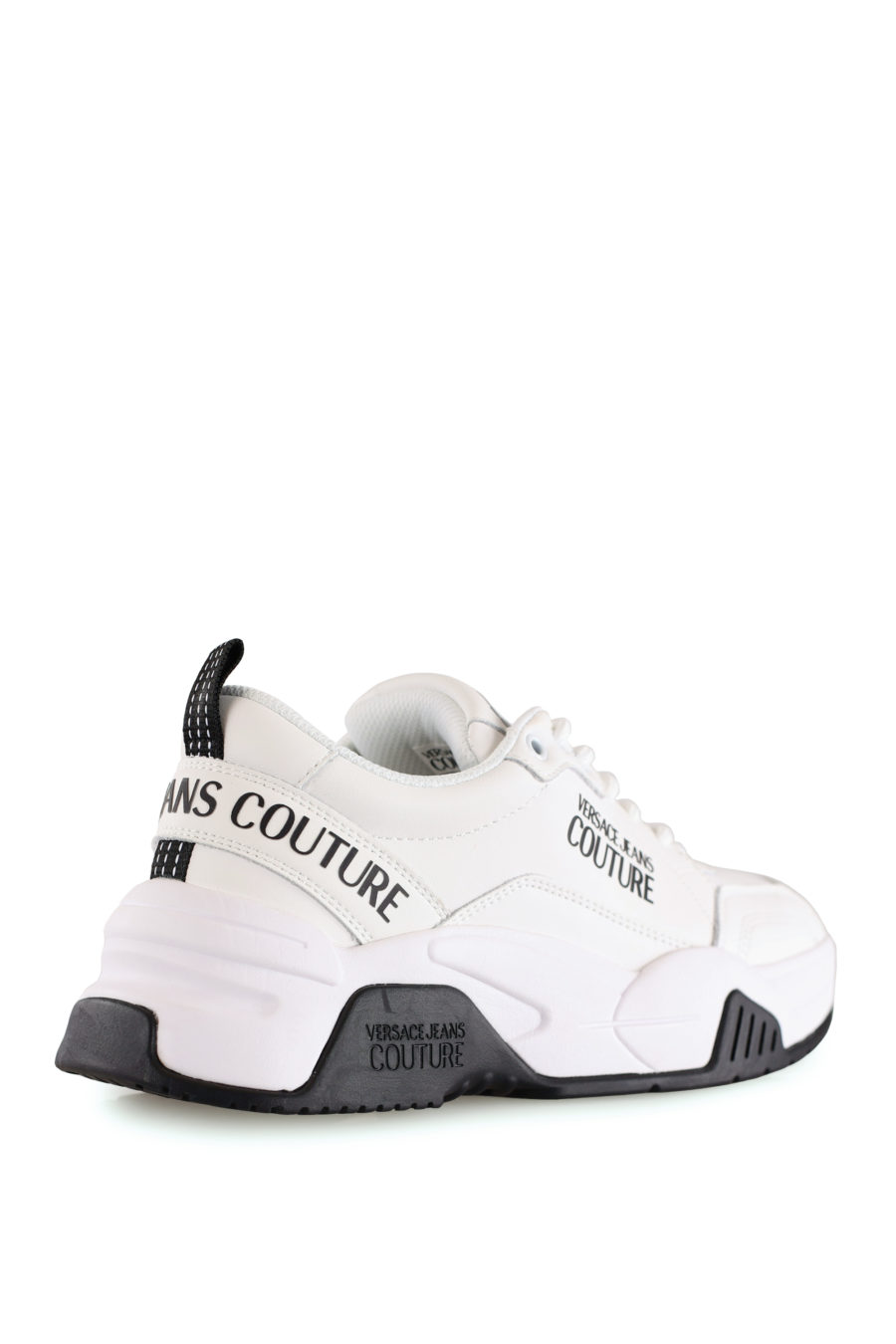 Zapatillas blancas con logotipo negro de la marca - IMG 8444 copia