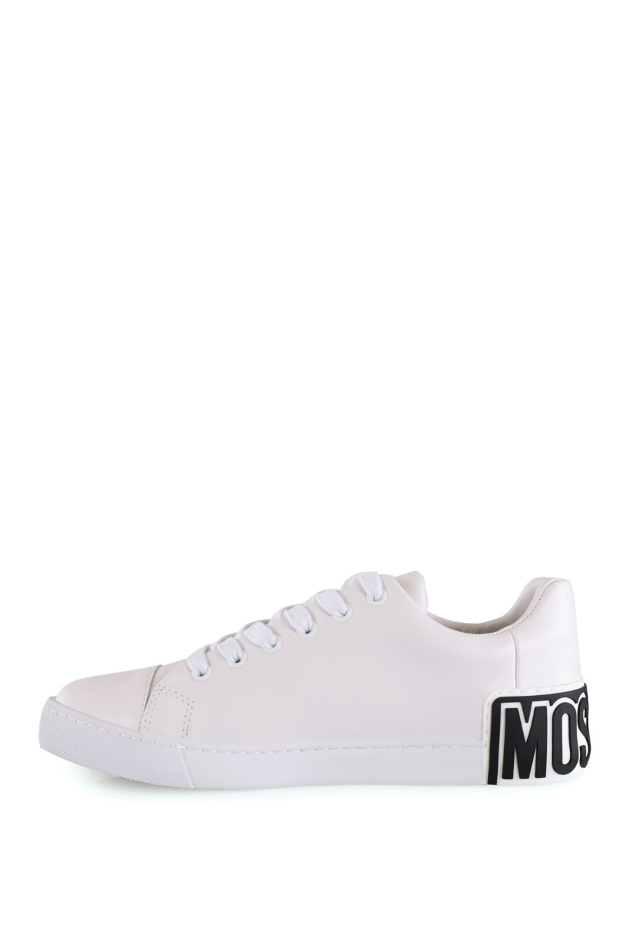 Zapatillas blancas con logo de goma - IMG 8491 copia