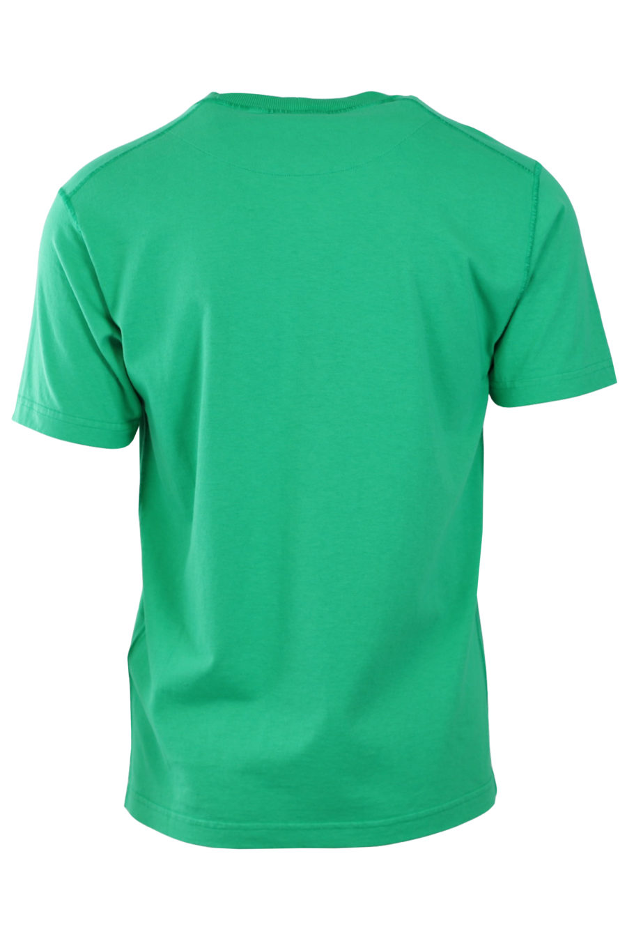 Grünes T-Shirt mit Markenaufnäher - bcf26c42d66bd5969e9c919f9d6ba05b2956b040