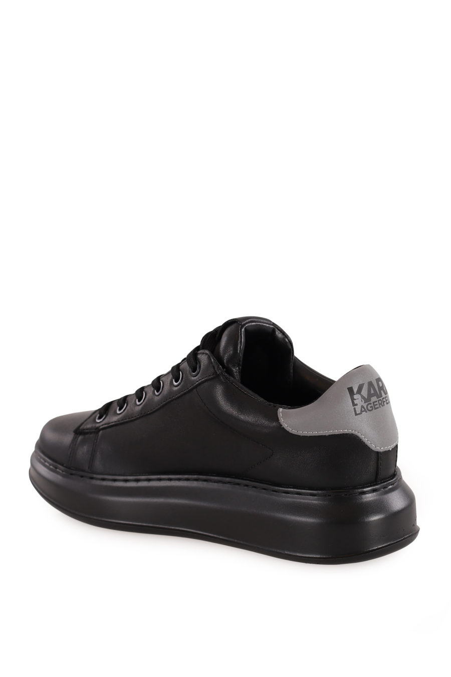 Zapatillas negras con logotipo 3D "Karl" - b133d856ee05ebef7eb8124765d9098b3859589f