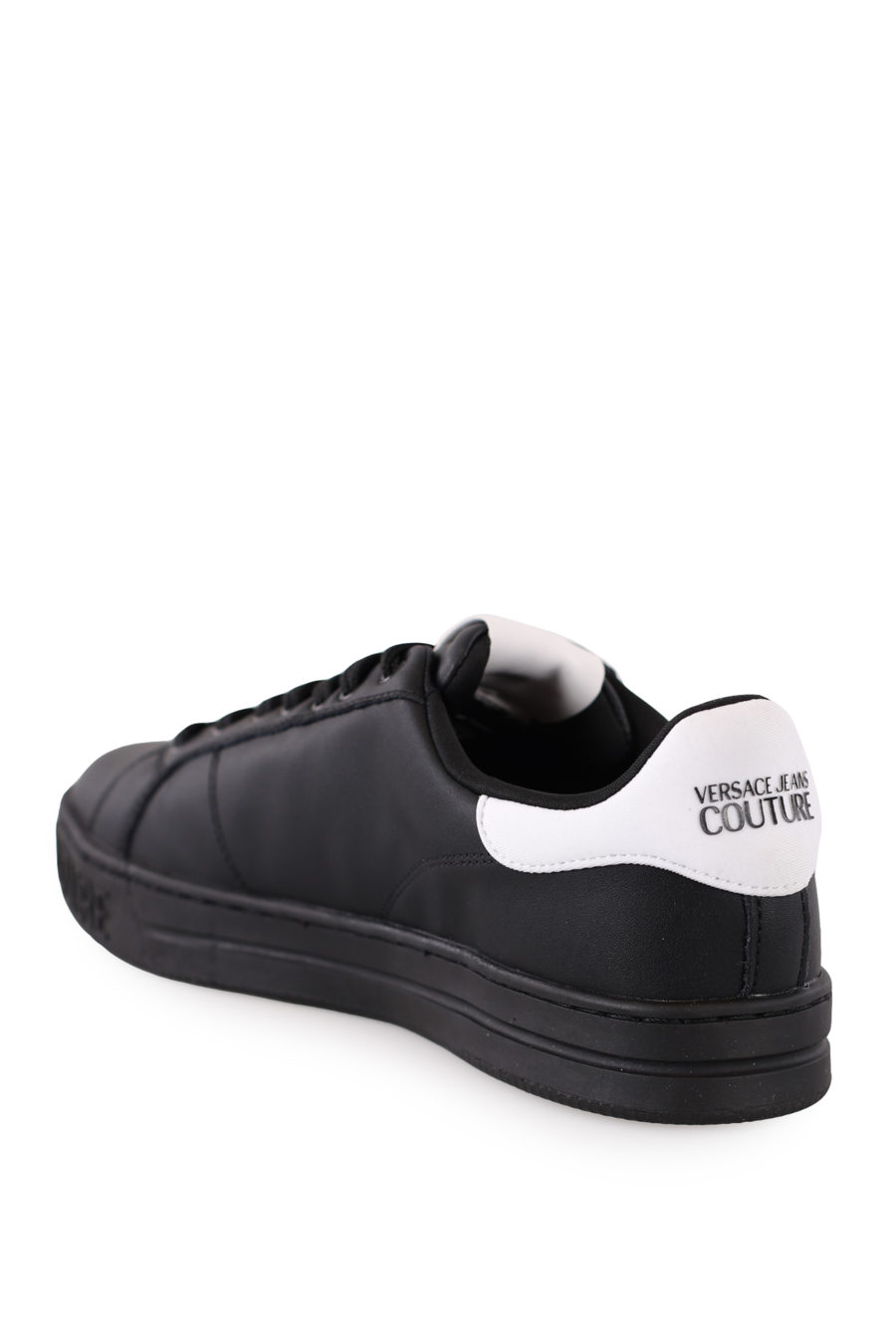 Zapatillas negras "Court 88" con logotipo blanco - IMG 9065