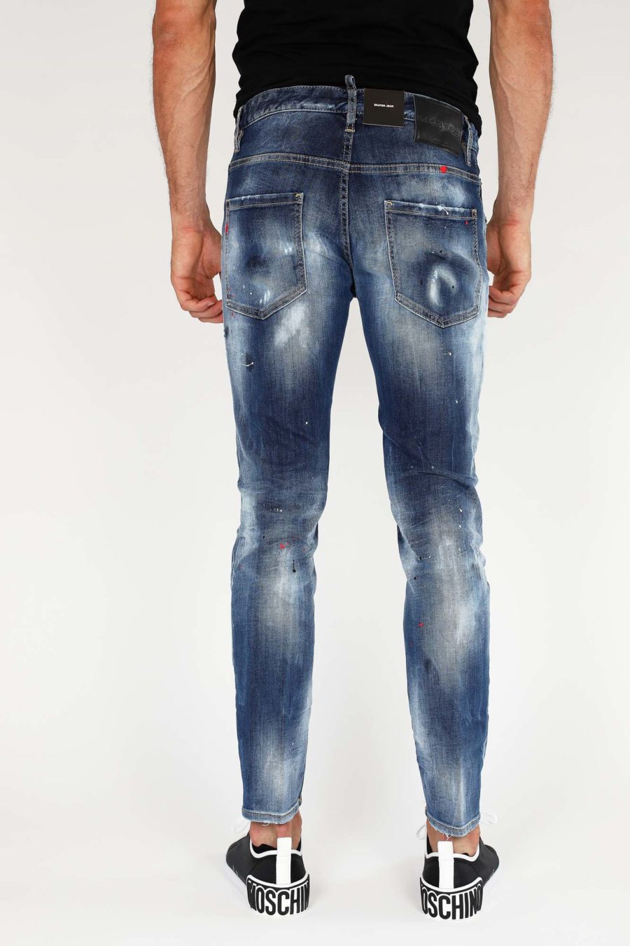 Jeans "Skater" azul con parche taches - IMG 9806