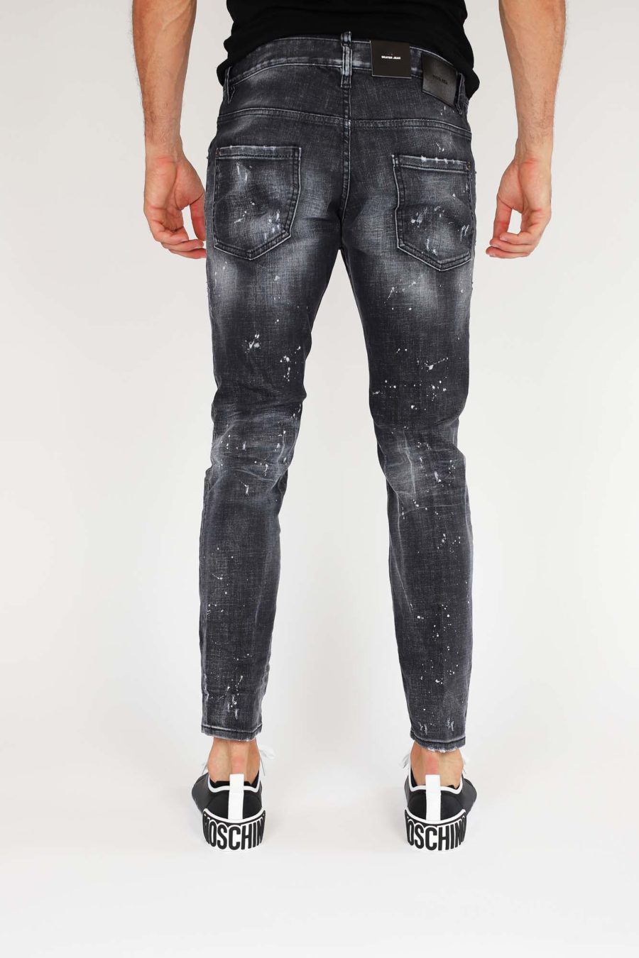 Schwarze "Skater"-Jeans mit Reißverschluss - IMG 9829