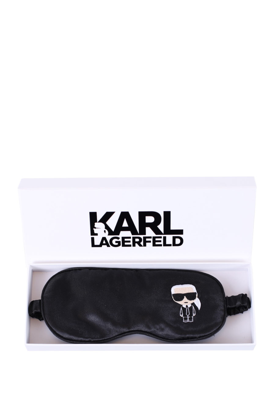 Mask with "Karl" - IMG 0323