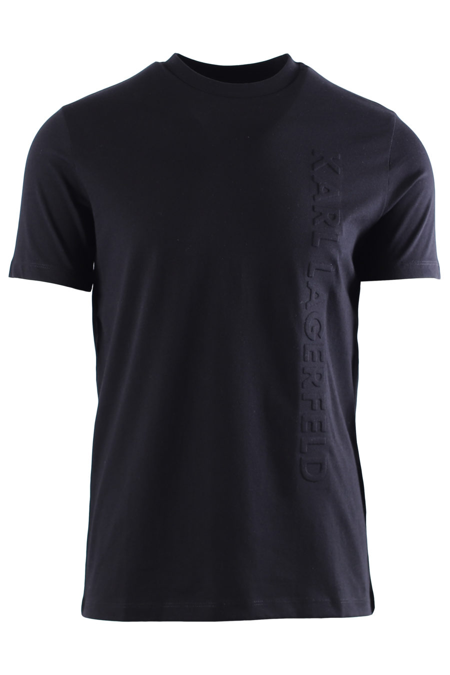 Camiseta negra con logotipo lateral en relieve - IMG 0570