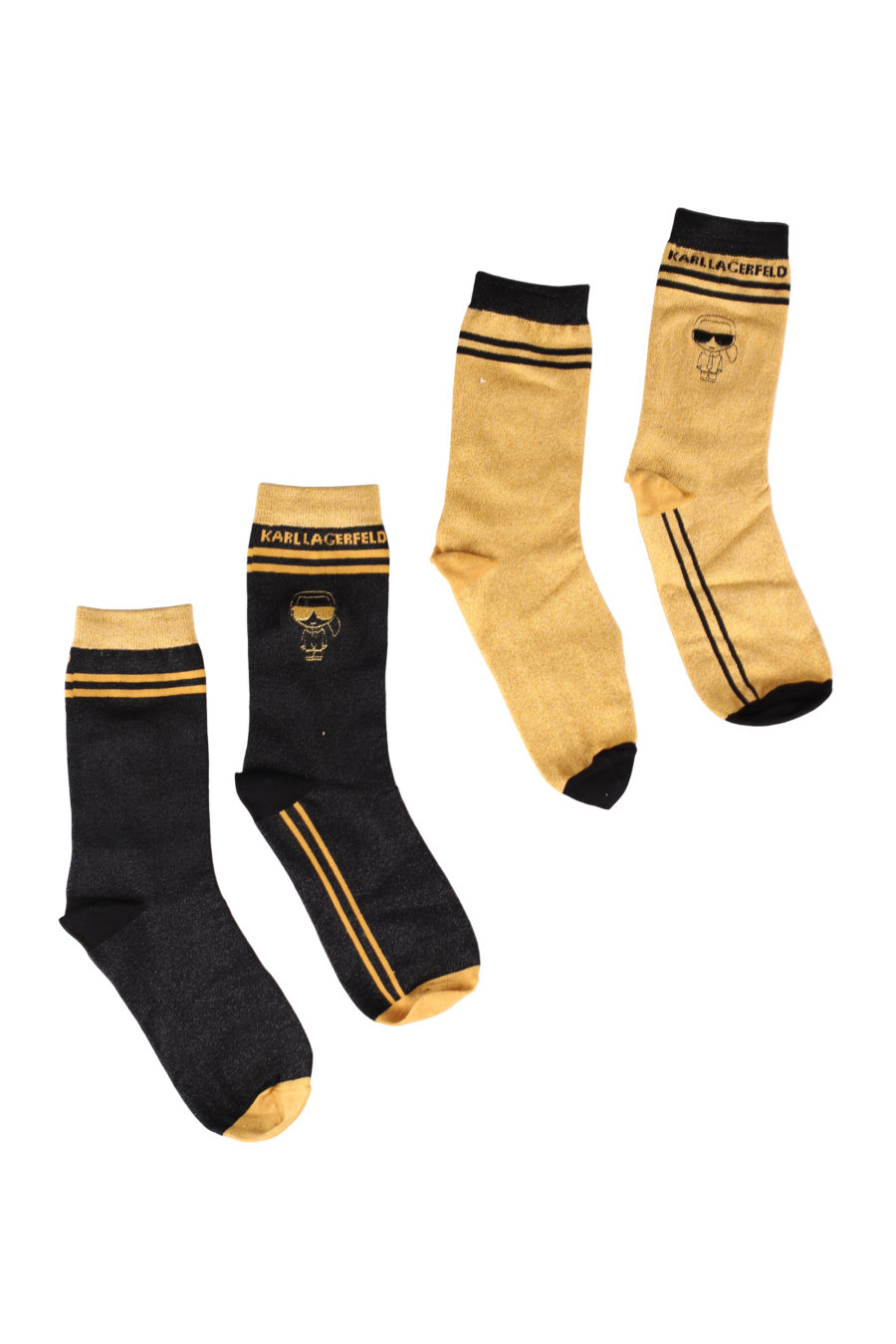 Pack de dos calcetines negros y dorados con "Karl" - IMG 9657