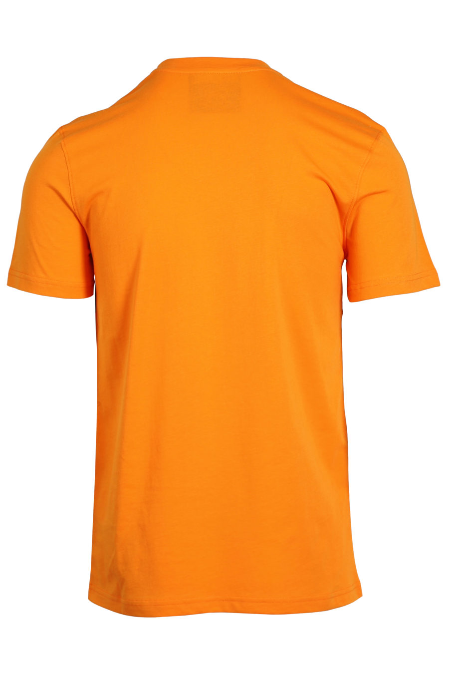 Camiseta naranja logo blanco y negro - IMG 0980