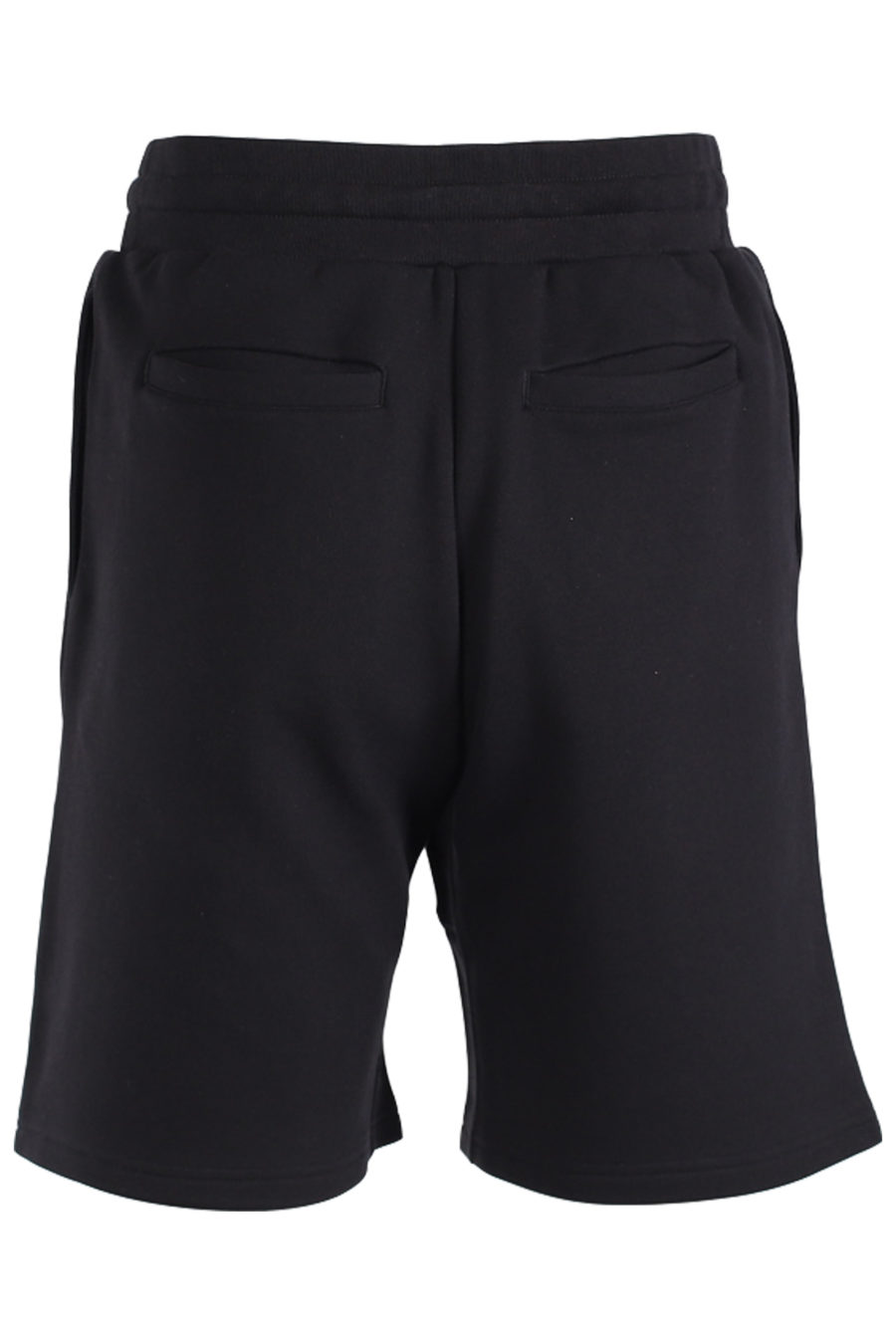 Schwarze Shorts mit weißem Logo vorne - IMG 1418