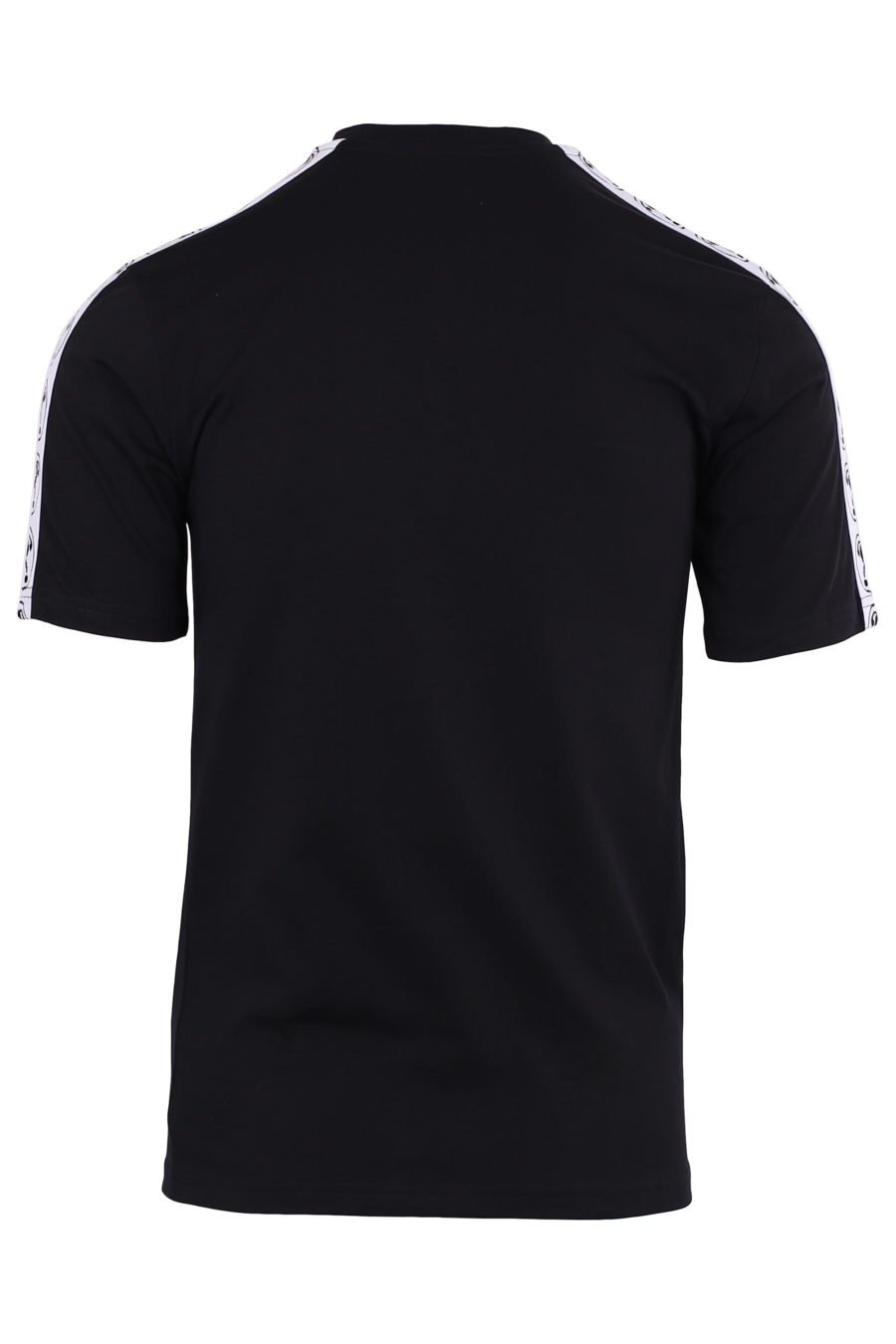 Camiseta negra logo blanco parte delantera y mangas - IMG 9987