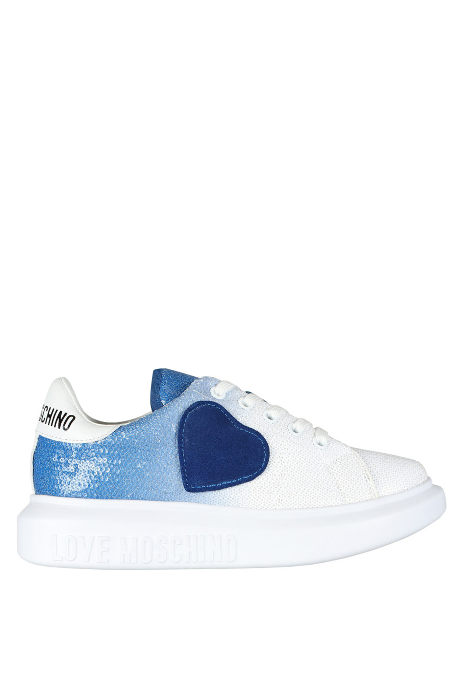 Zapatillas blancas con degrade azul y lentejuelas - IMG 5257