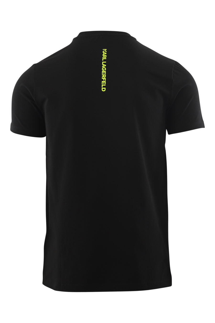 Camiseta negra con logo en multicolores - IMG 6545