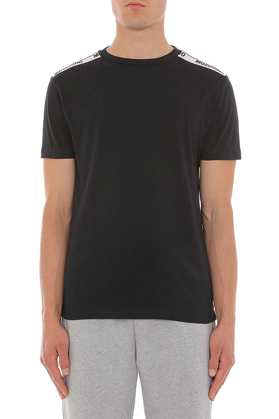 Camiseta negra con logo en cinta en hombros - 1916 8101 0555