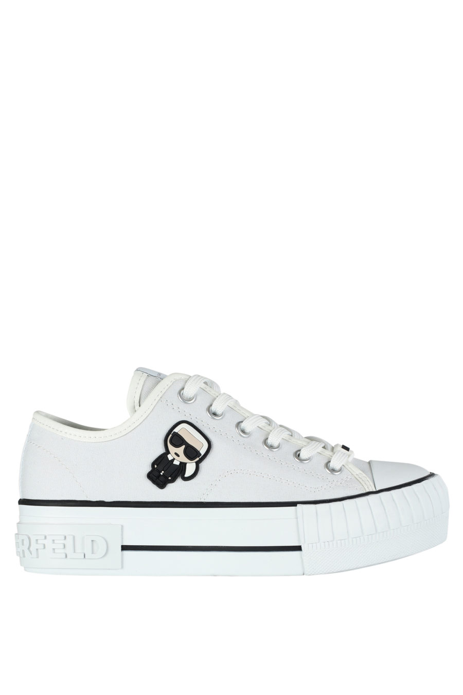 Zapatillas blancas con logo de goma en el lateral - IMG 5285