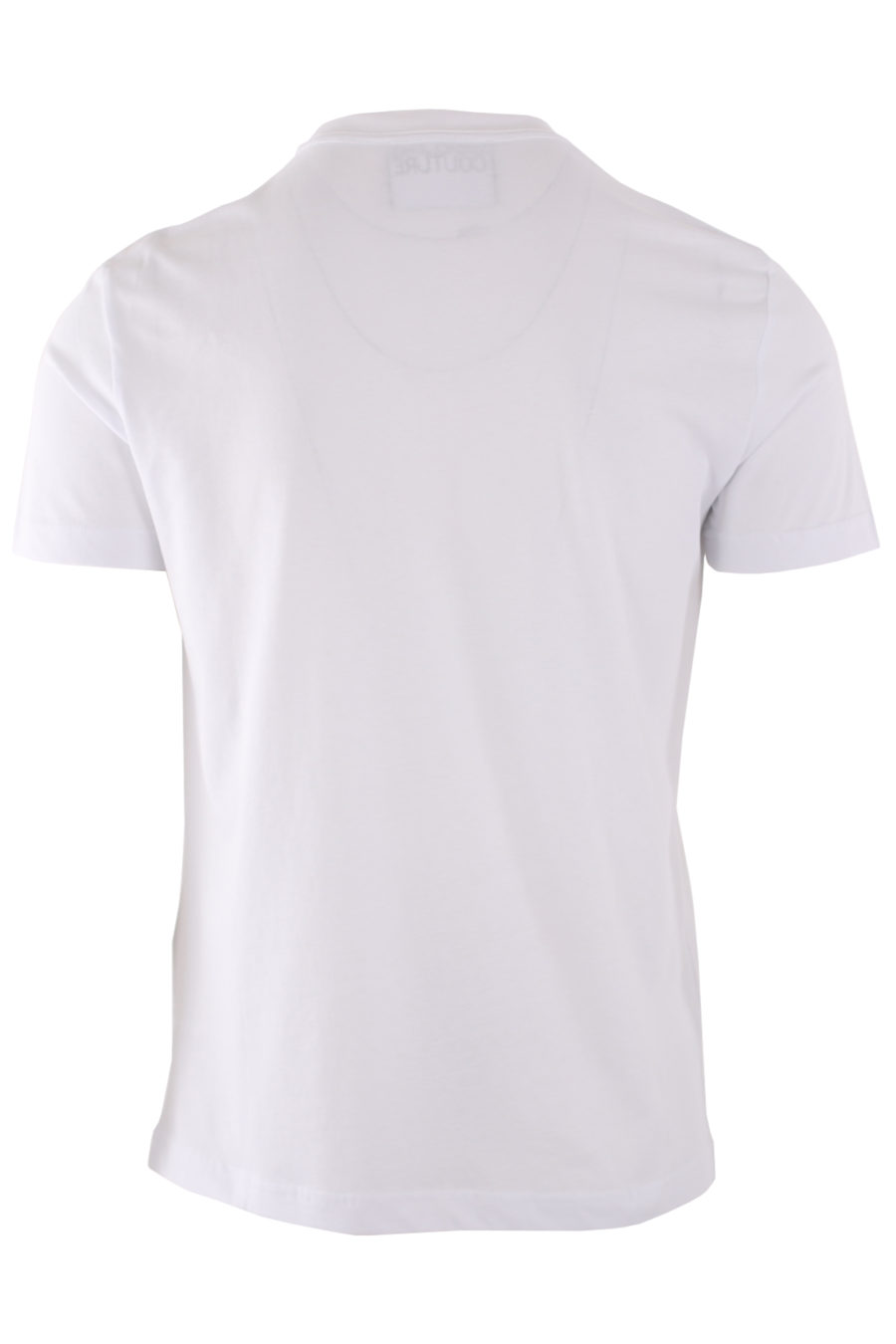 Camiseta de manga corta blanca con logo dorado - IMG 8697