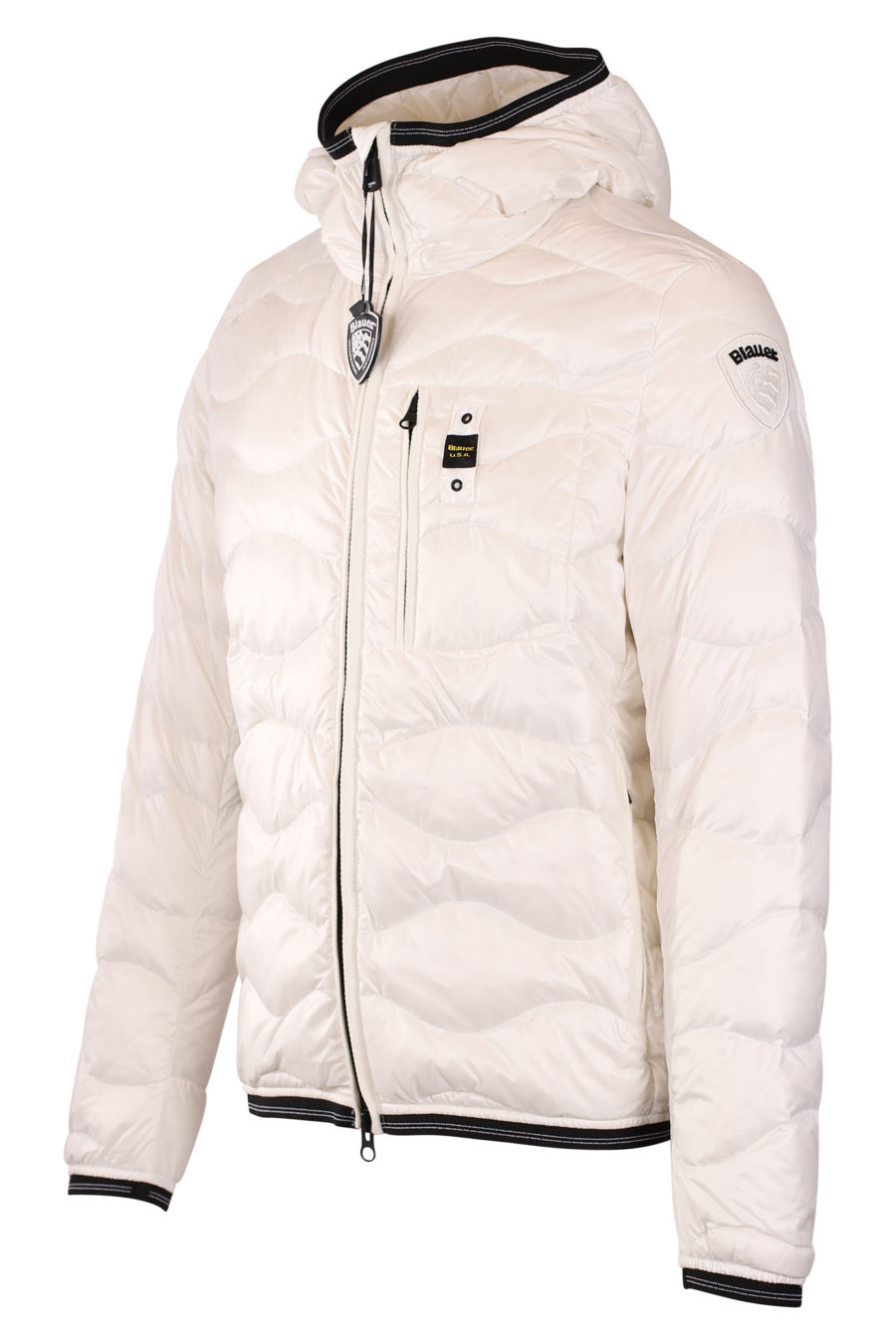 Weiße gewellte Jacke mit Kapuze - IMG 9415