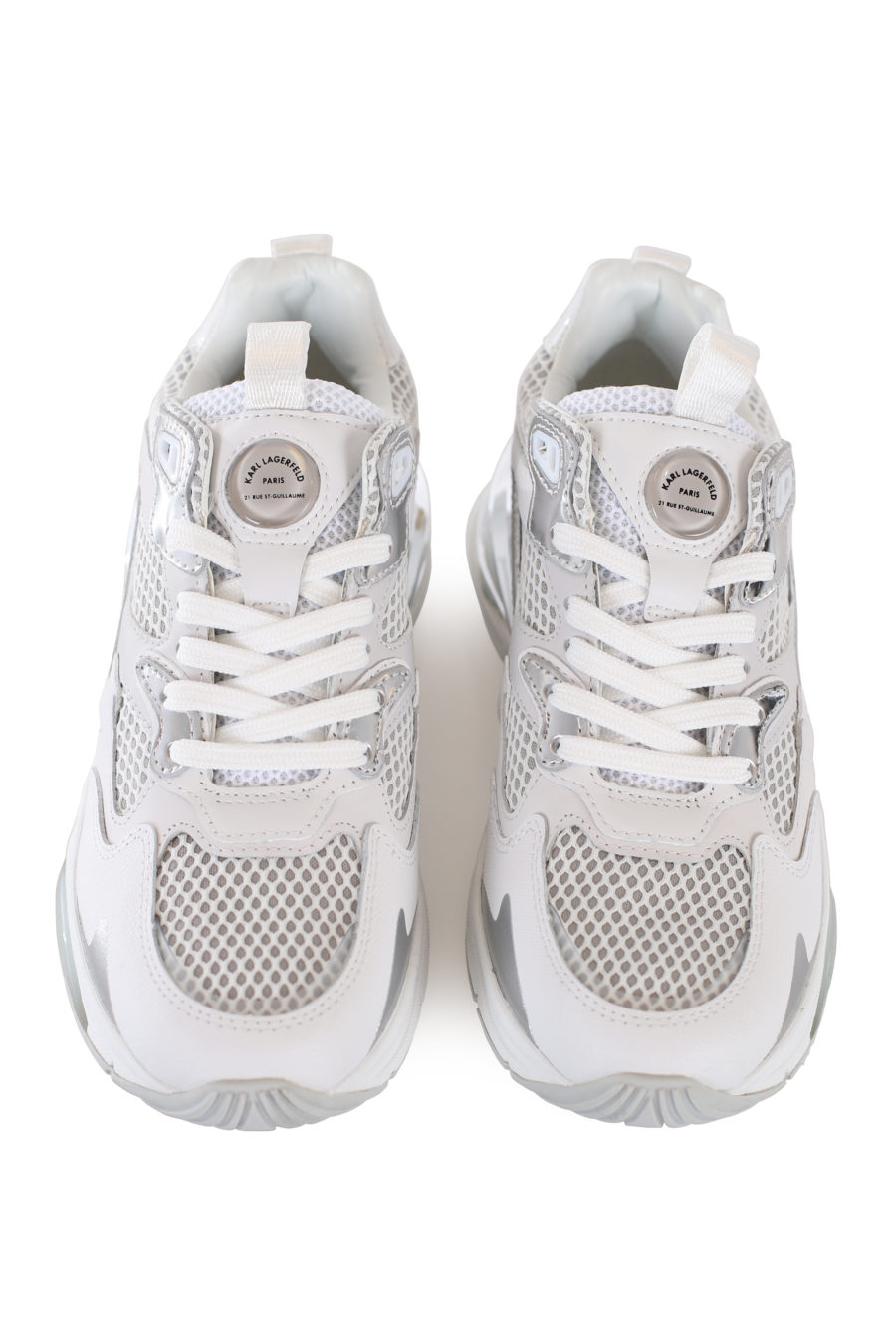 Zapatillas deportivas blancas y plateadas "Spree" - IMG 1668