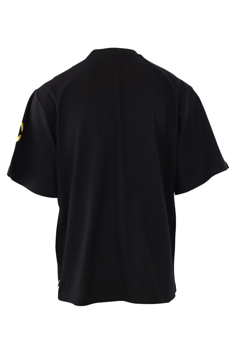 Camiseta negra con logo camuflado amarillo - IMG 2042