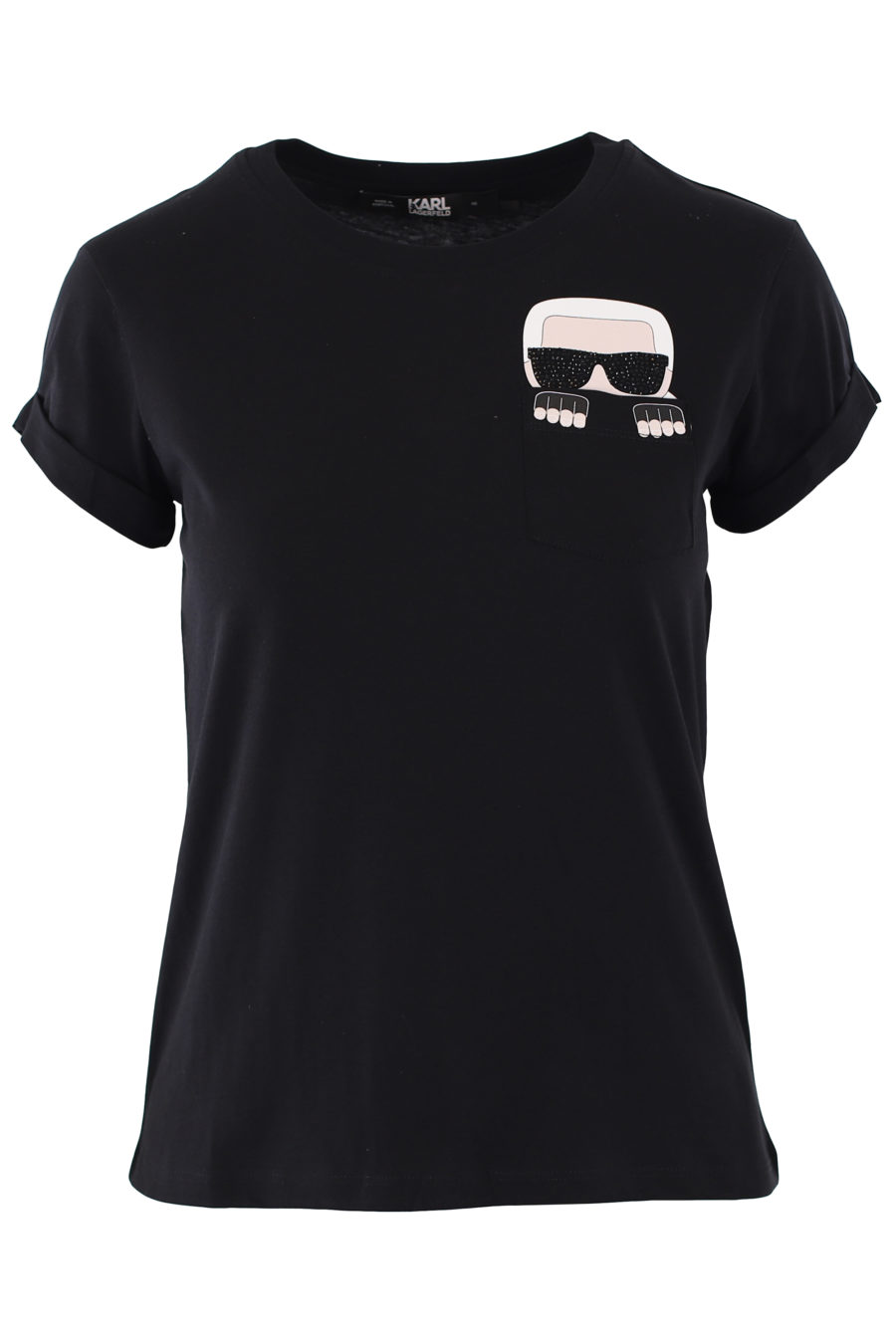 Camiseta negra con logo y bolsillo - IMG 1298