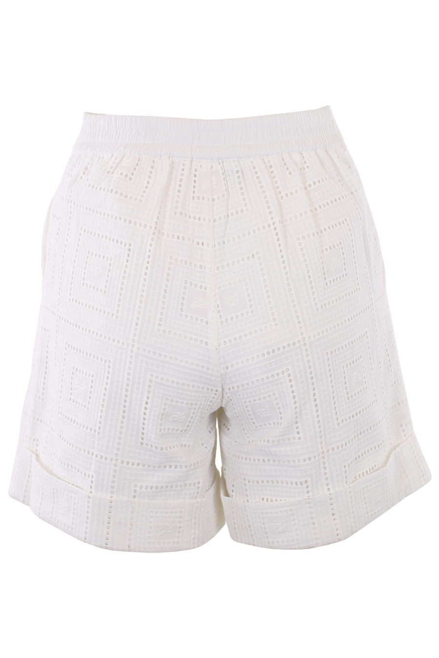 Pantalones cortos blancos bordados - IMG 1343
