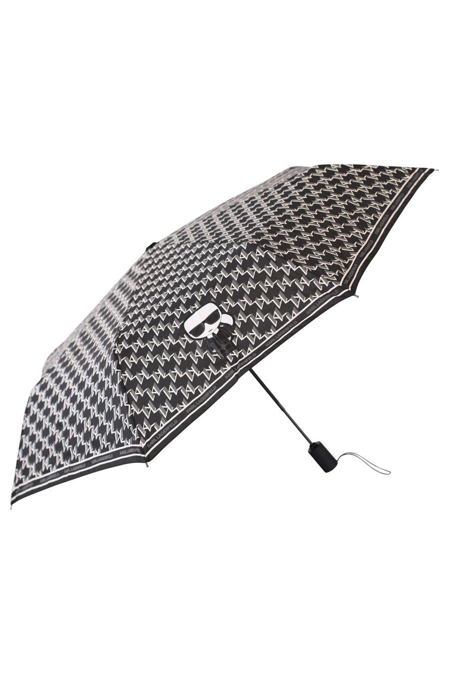 Regenschirm mit schwarzem Monogramm - IMG 2142