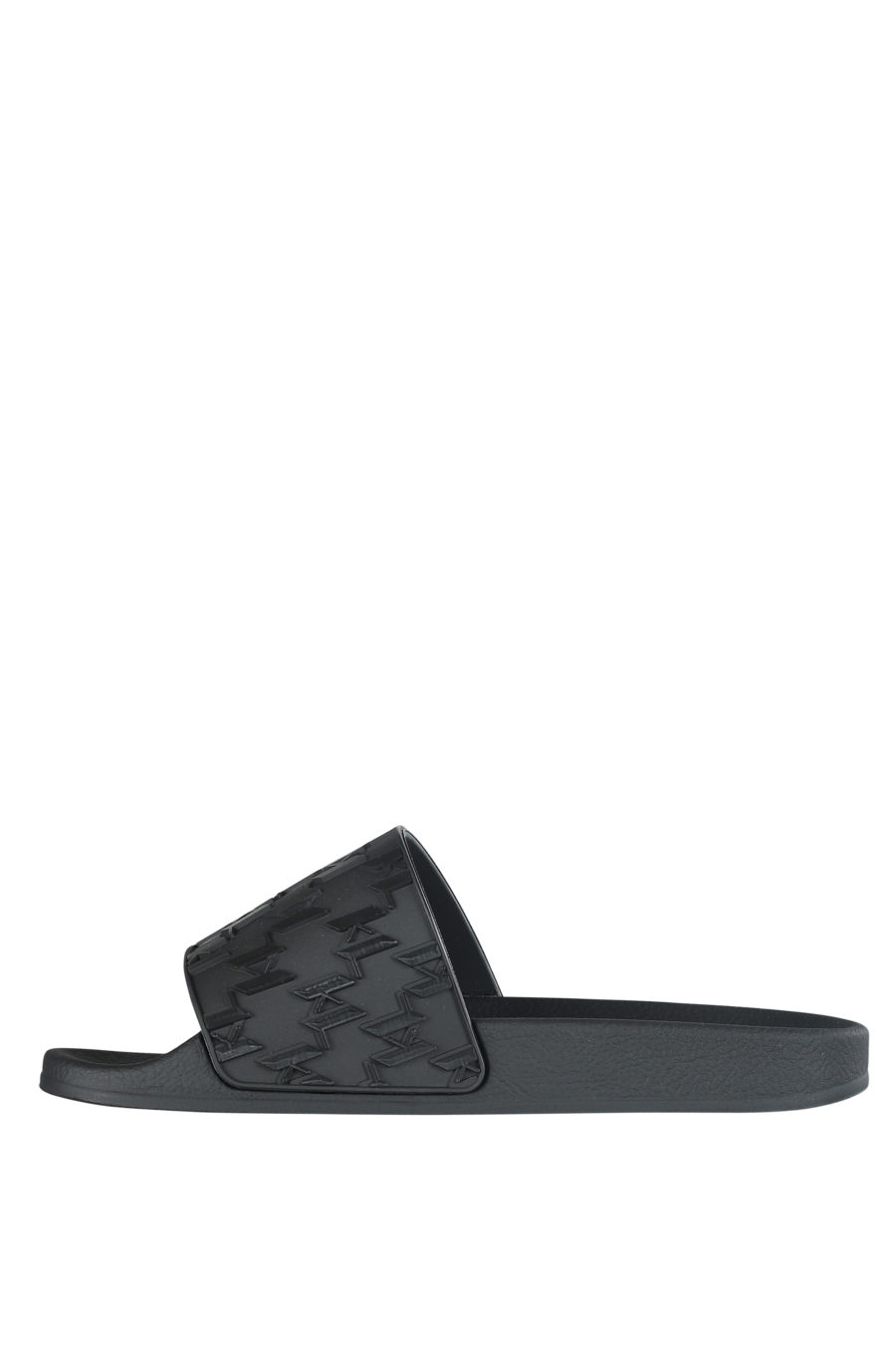 Schwarze Flip Flops mit schwarzem Monogramm - IMG 5326