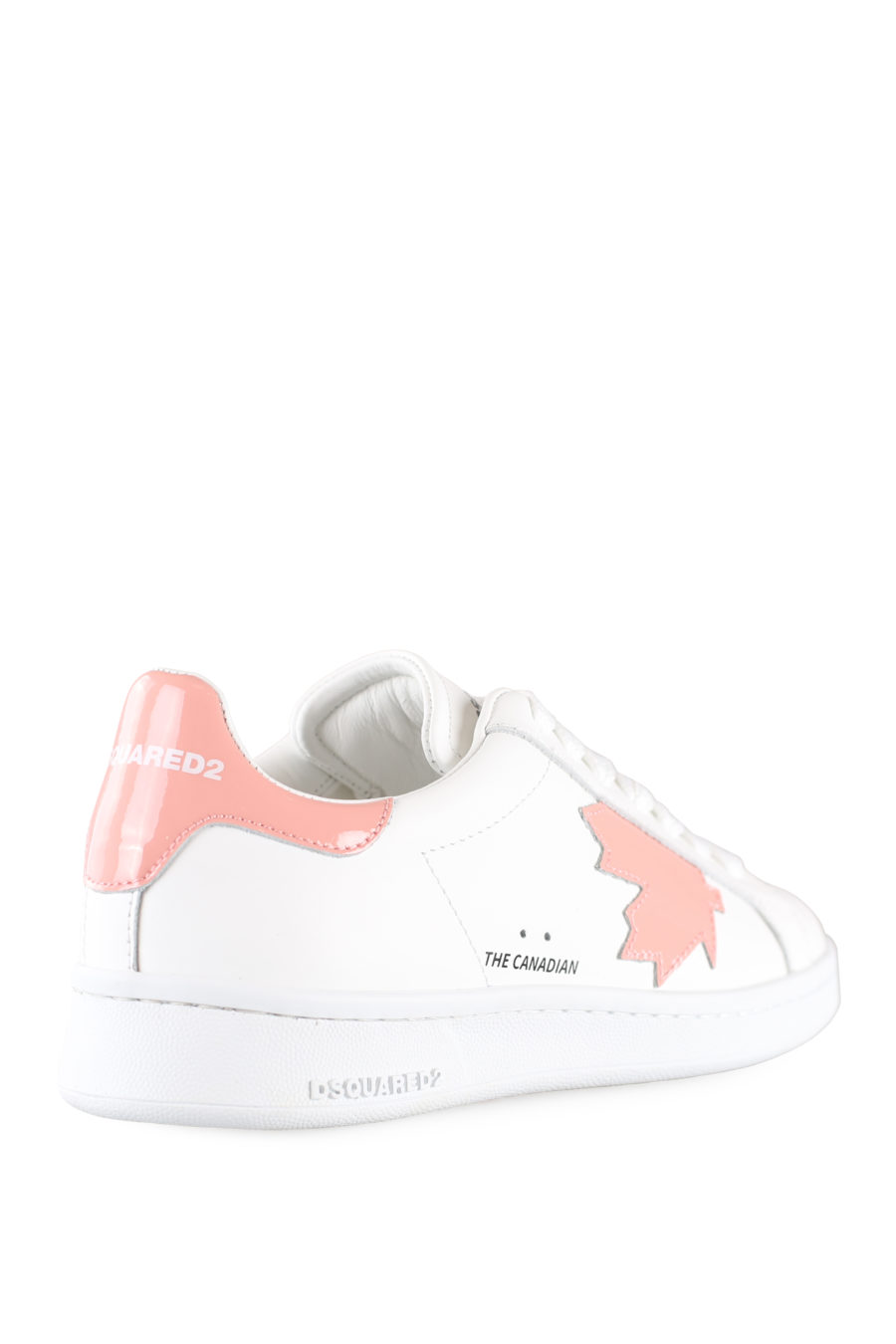 Zapatillas blancas con logo hoja rosa - IMG 0028