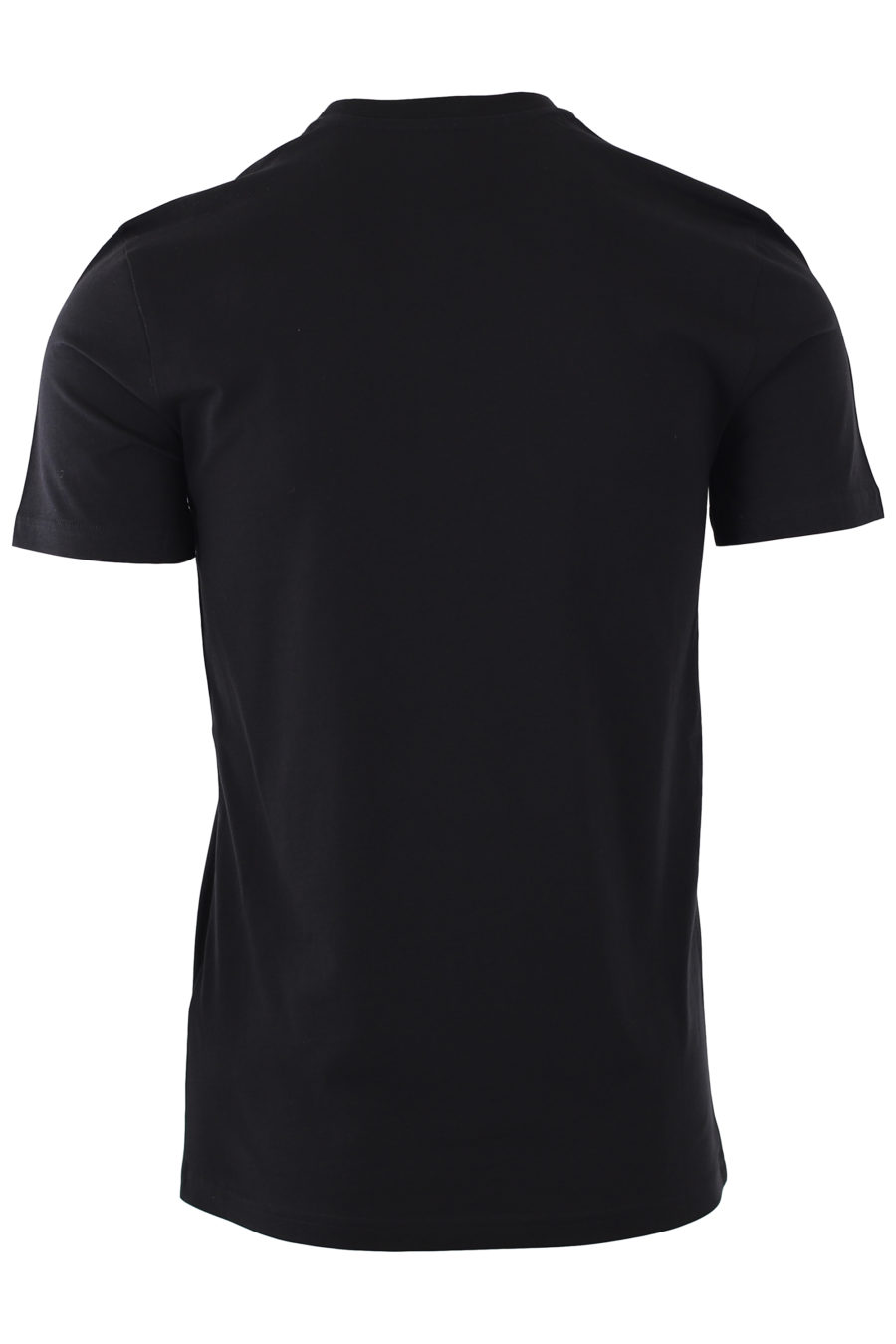 Black T-shirt with white "fantasy" logo - IMG 9288