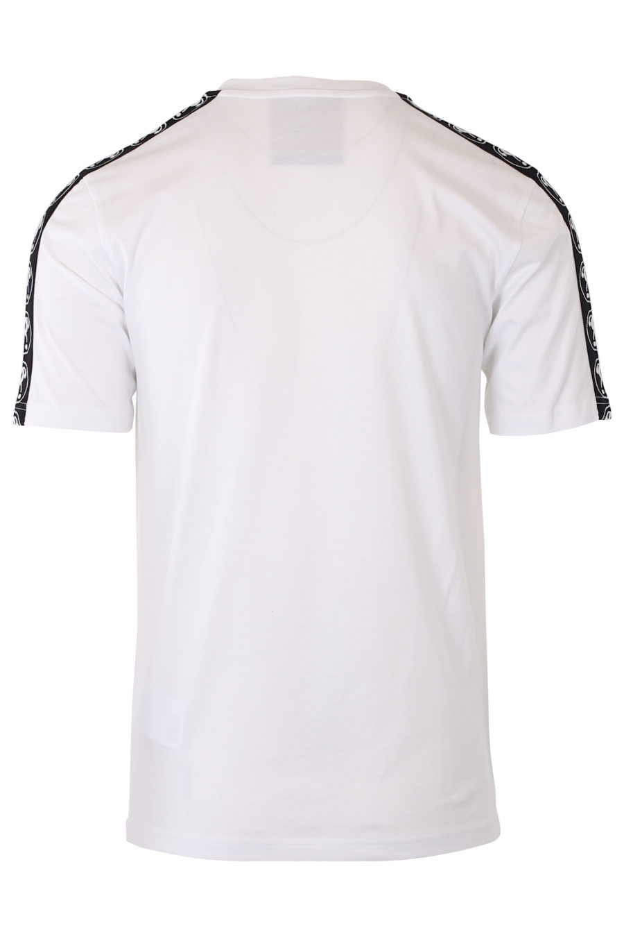 Weißes T-Shirt mit kleinem Doppelfrage-Logo und Band am Ärmel - IMG 9333