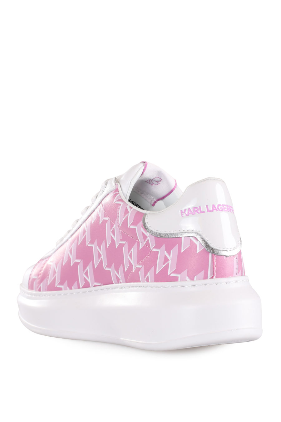 Zapatillas con monograma rosa y logo en goma - IMG 9572