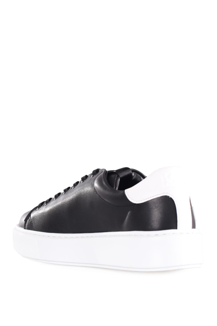 Black trainers with maxi rubber logo - IMG 9577