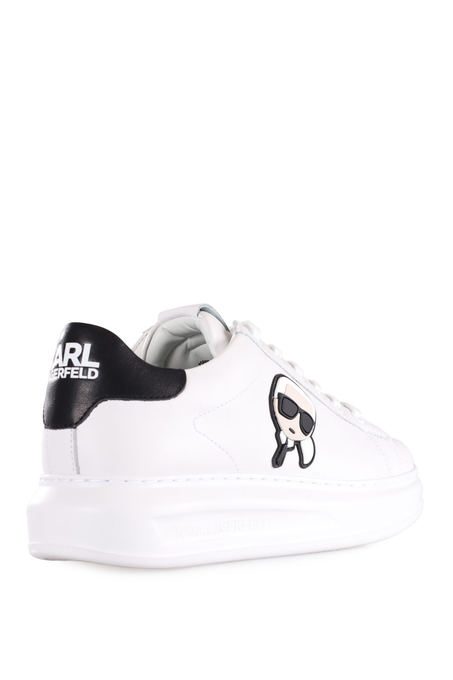 Zapatillas blancas con logo "Karl" en goma - IMG 9582