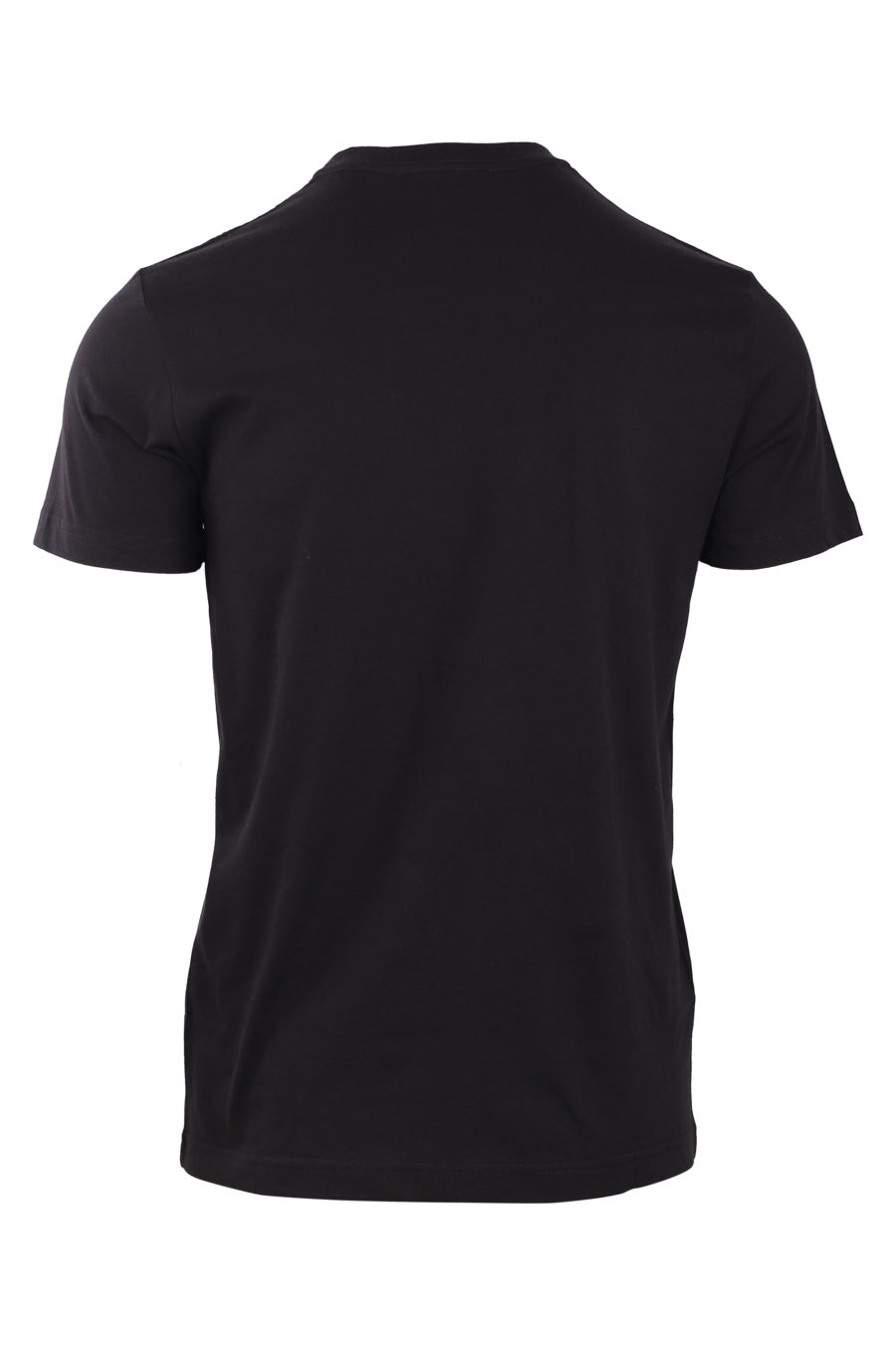 Camiseta negra con maxilogo tornasol - IMG 0781