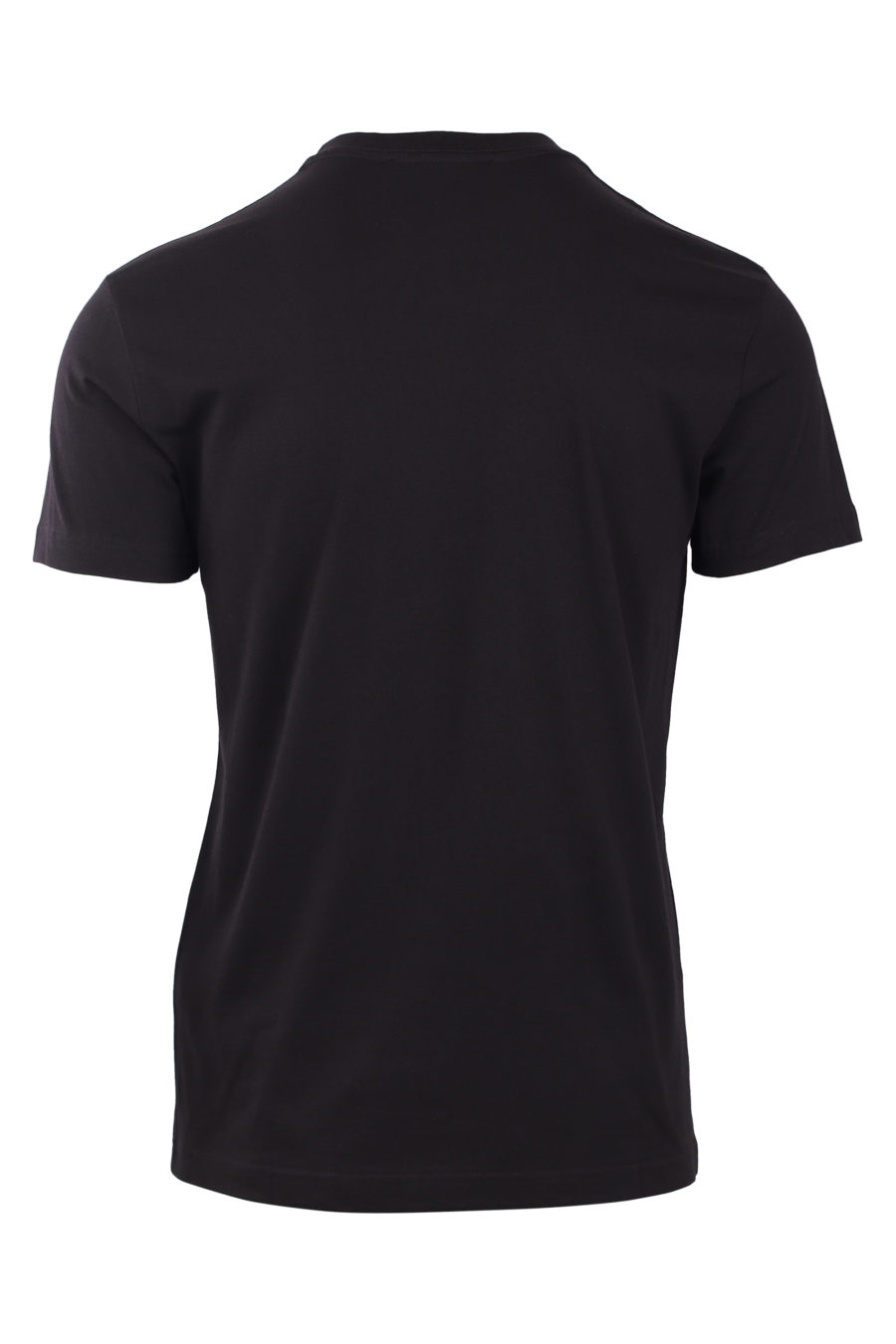 Camiseta negra con maxilogo plateado - IMG 0788