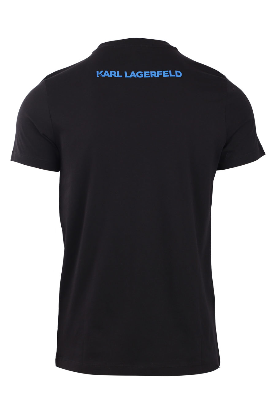 Camiseta negra con logo en silueta azul - IMG 0793