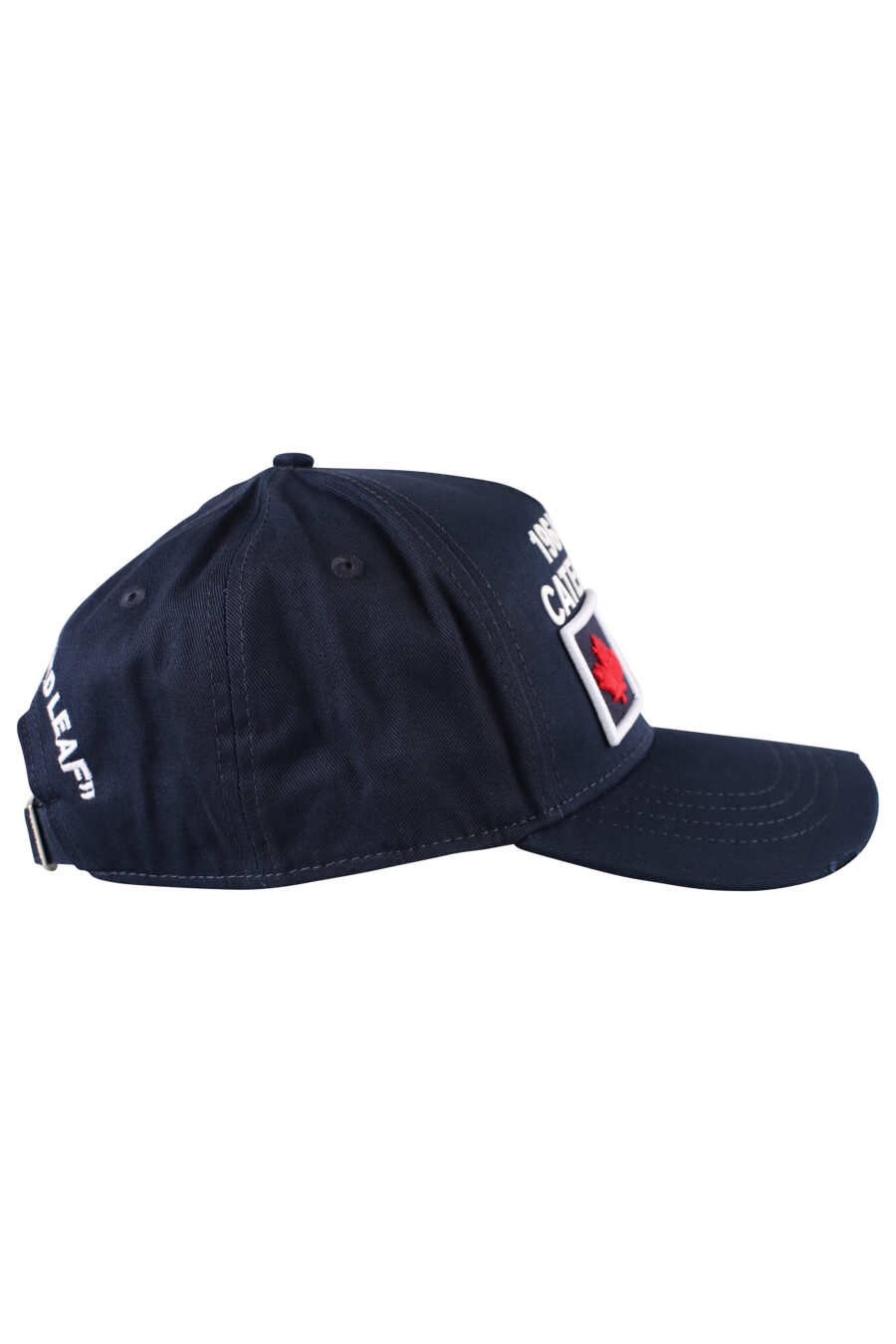 Gorra azul con logo en cuadro rojo - IMG 1250