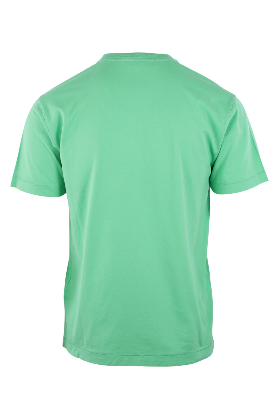 Camiseta verde claro con logo parche - IMG 3143
