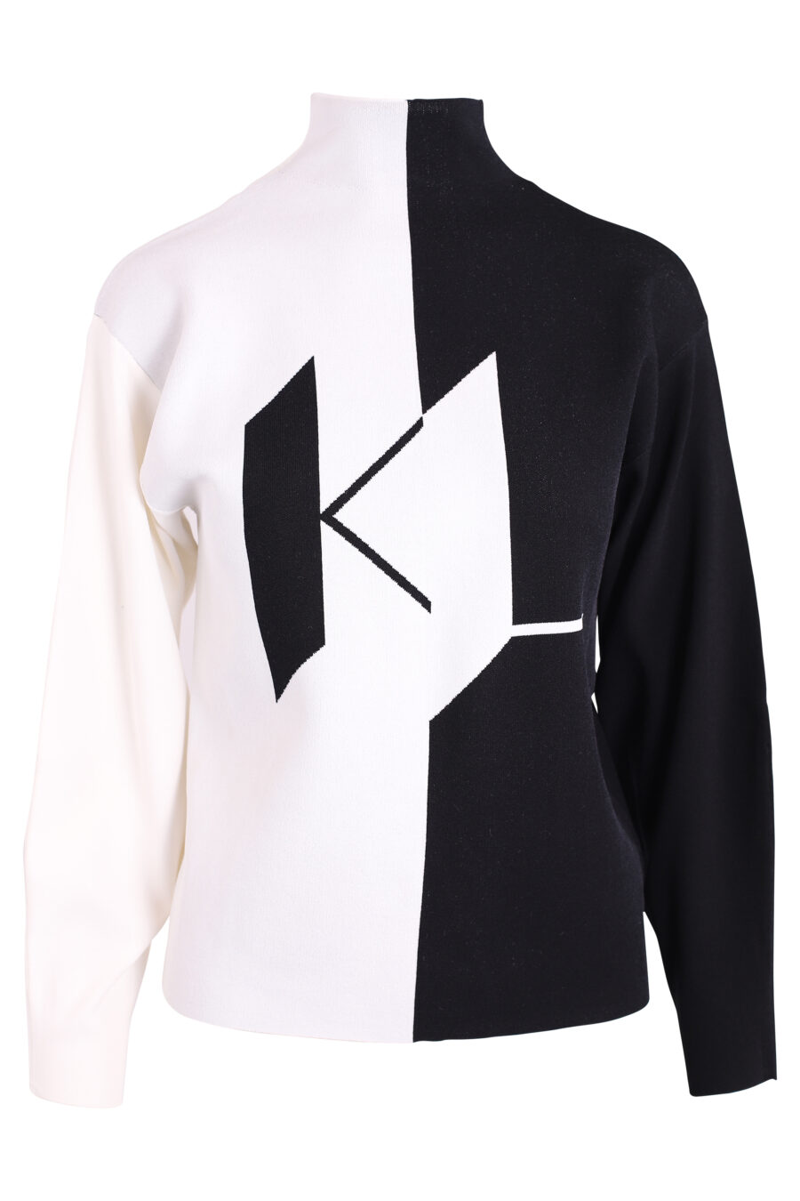 Zweifarbiger schwarz-weißer Pullover mit Maxilogue - IMG 3378