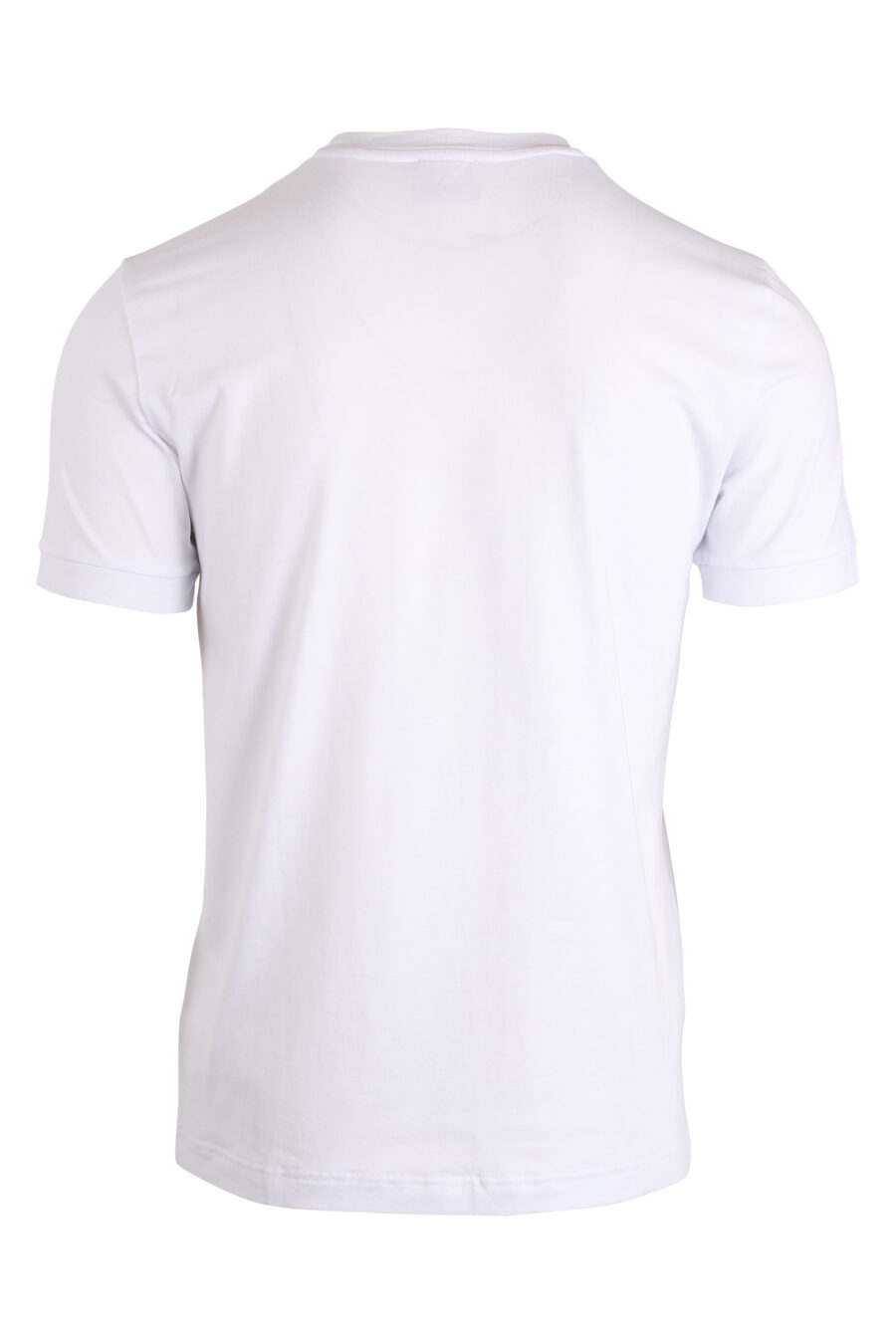 Camiseta blanca con logo "lux identity" en cuadricula - IMG 4216