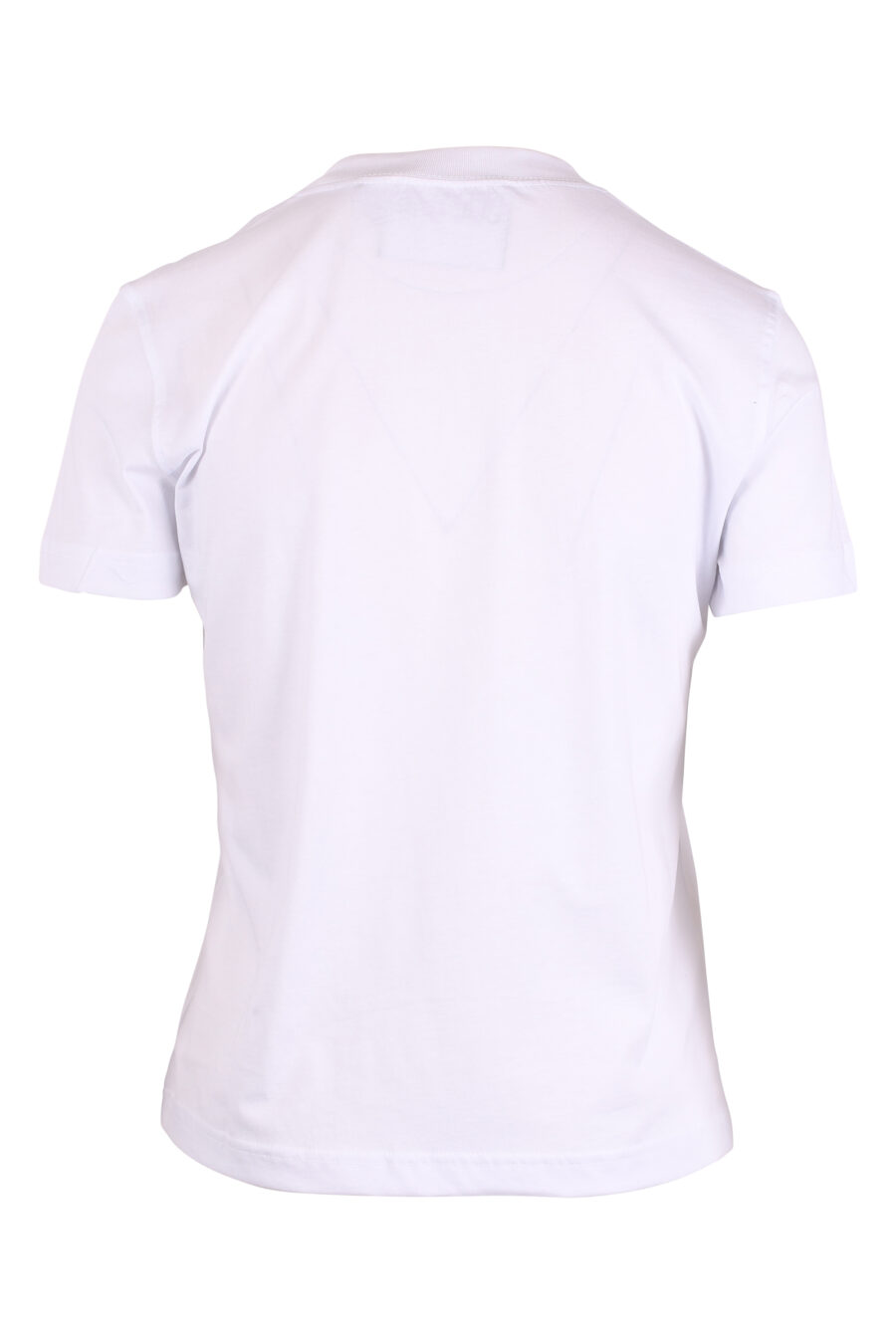 Camiseta blanca con logo plateado grande - IMG 4368