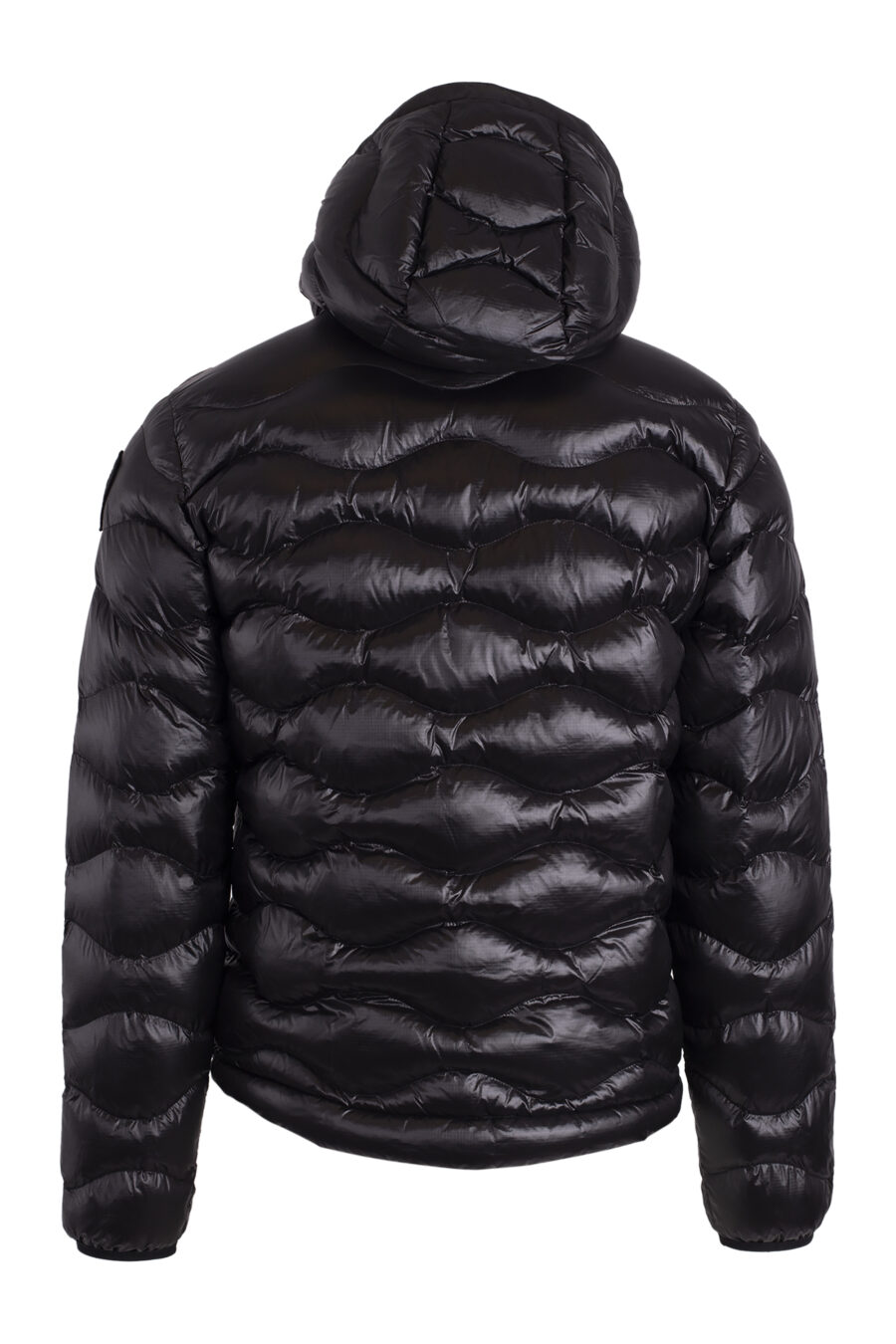 Veste noire à capuche avec lignes ondulées et rembourrage écologique - IMG 4613
