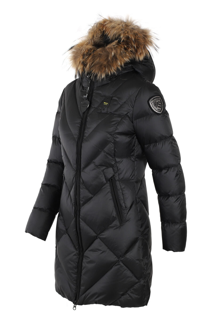 Lange schwarze Jacke mit Fellkapuze und braunem Futter - IMG 4990