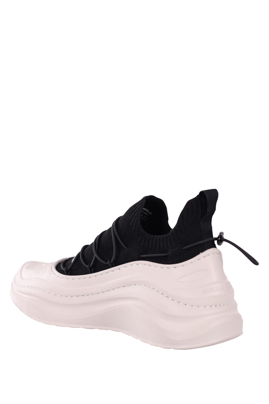 Black and white bicolour trainers with wavy white sole - IMG 5877