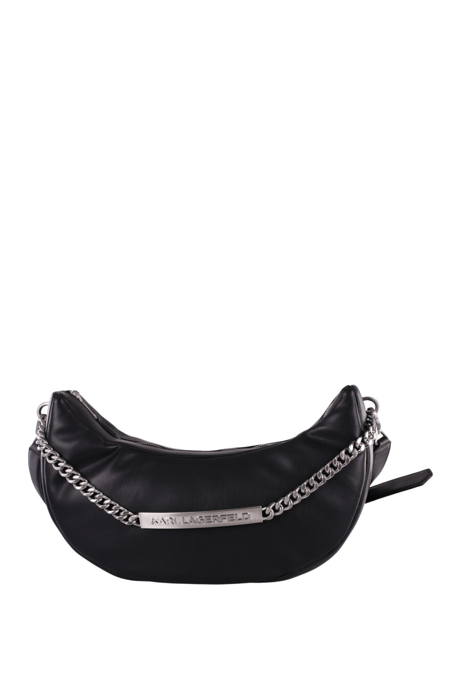 Bolso bandolera negro estilo hobo con cadena plateada - IMG 6042