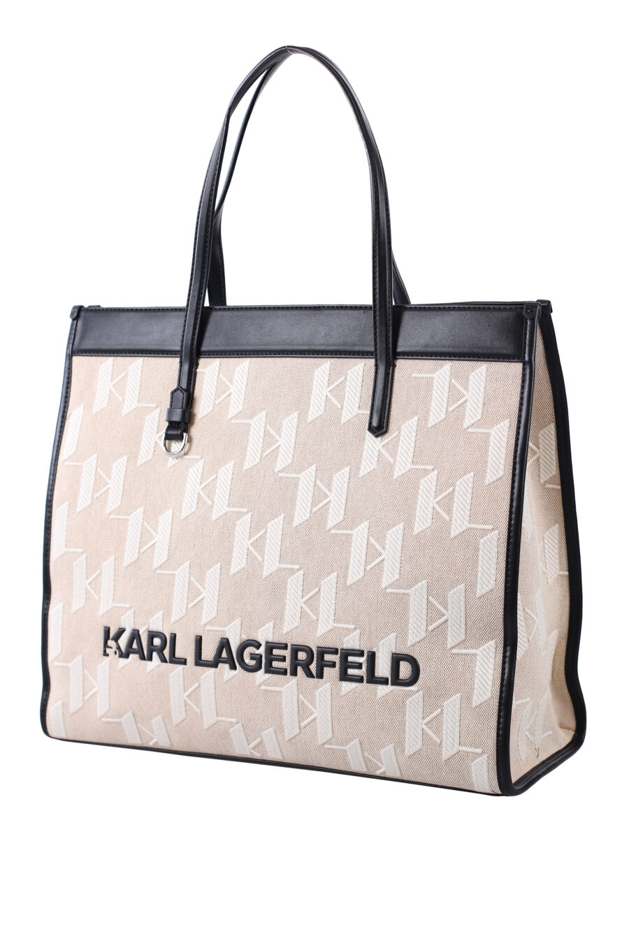 Tote bag begie con con monograma blanco y detalles negros - IMG 1604