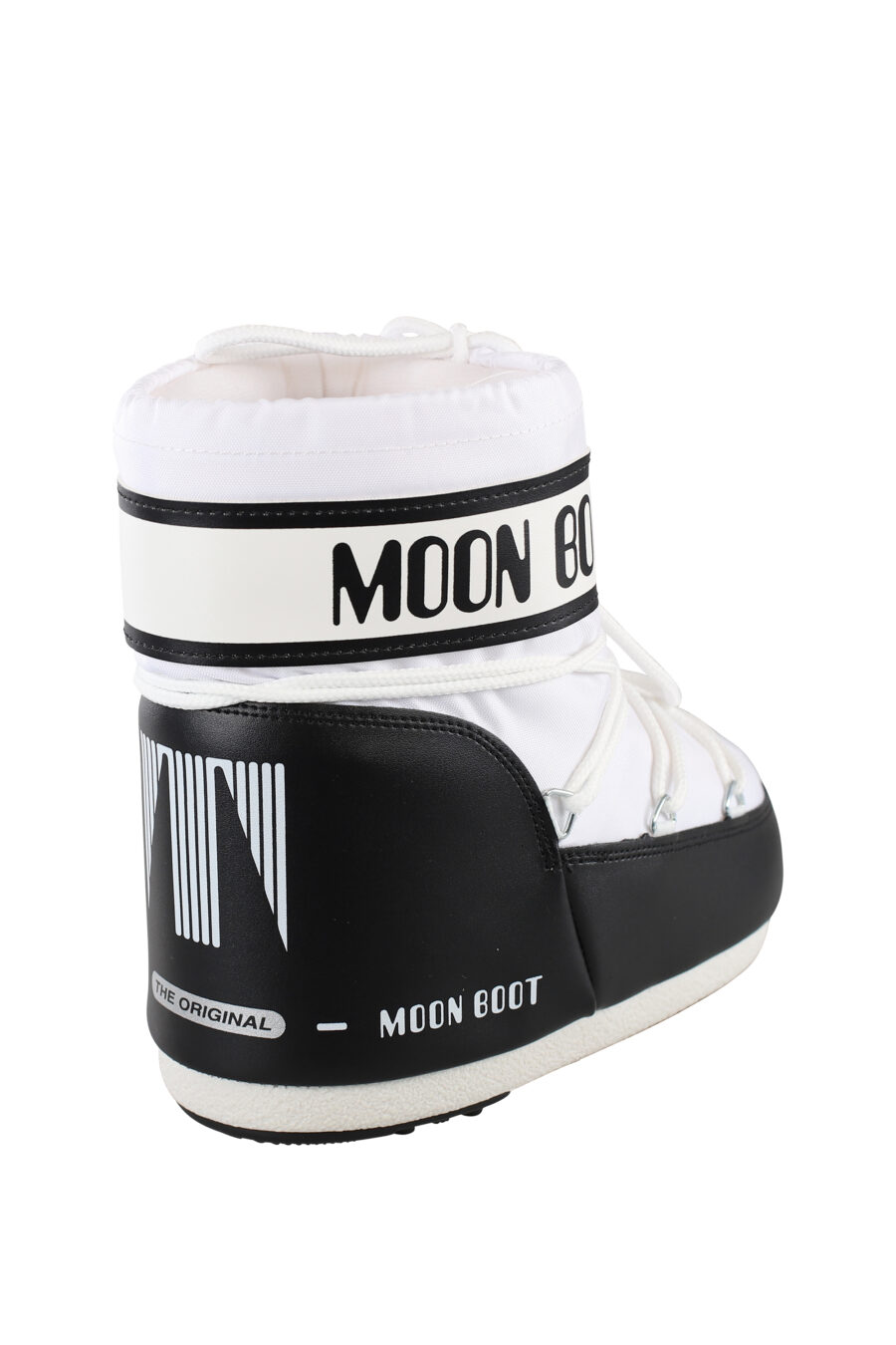 Two-tone black and white snow boots with black logo - IMG 6741