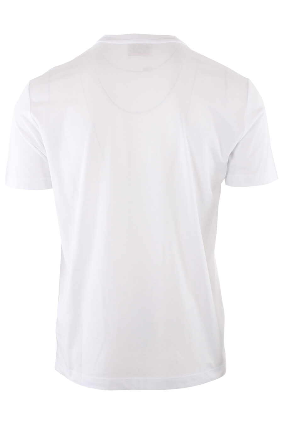 Camiseta blanca con logo dorado "lux identity" - IMG 7417