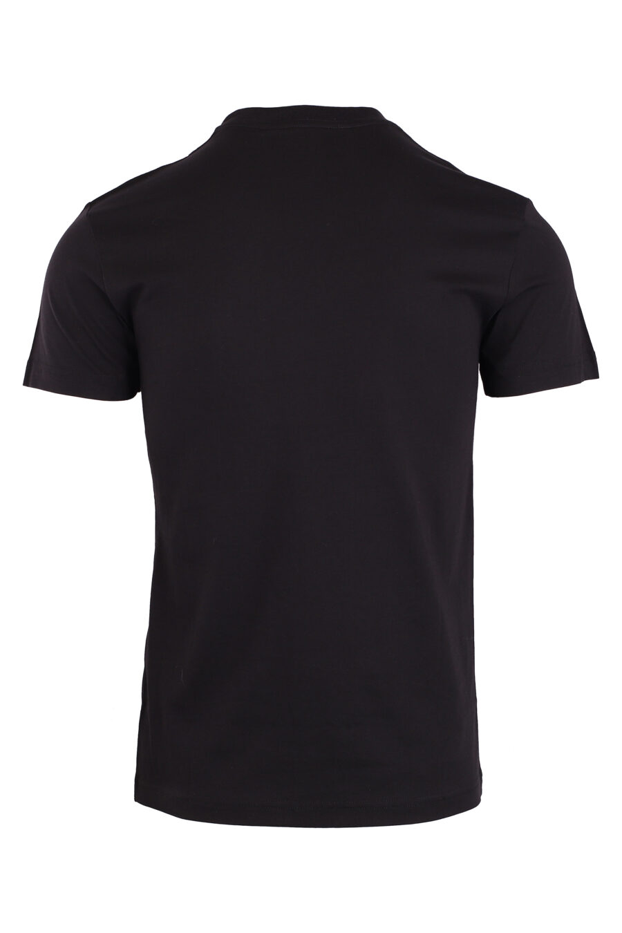 Camiseta negra con logo circular gris - IMG 8945