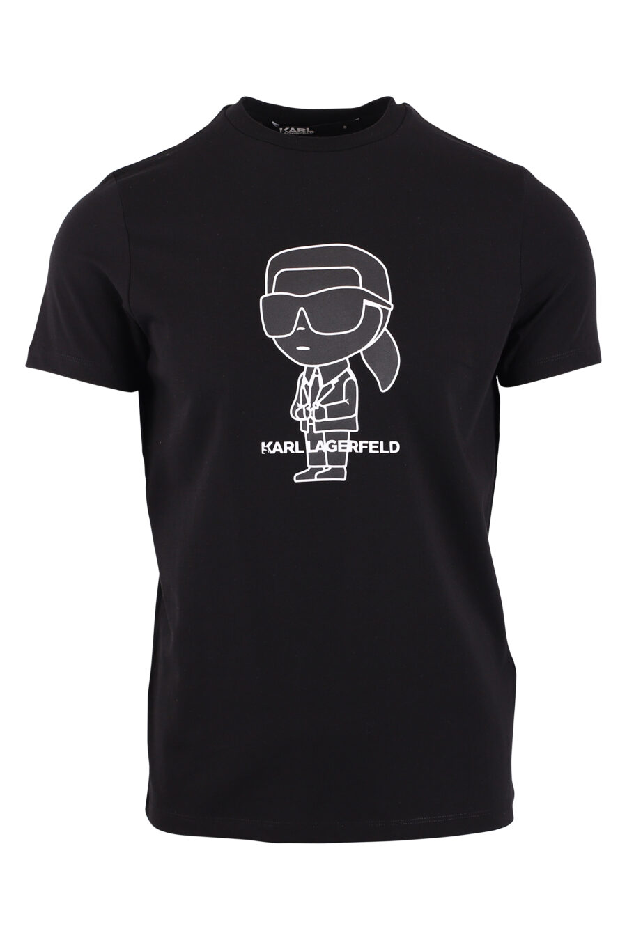 Camiseta negra con maxilogo "karl" en contraste blanco - IMG 9409
